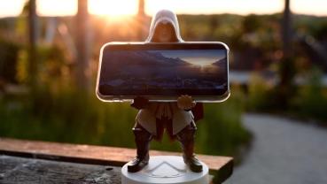 Assassins Creed Ezio Gaming Zubehör Controller Halter Handy Halterung Figur