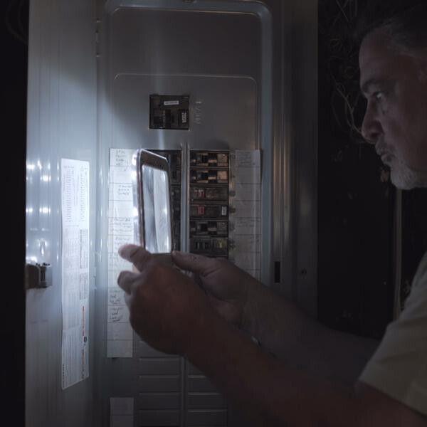 Eye Candy LED-Vergrößerungsglas im XL-Format Bis zu 300%ige Vergrößerung
